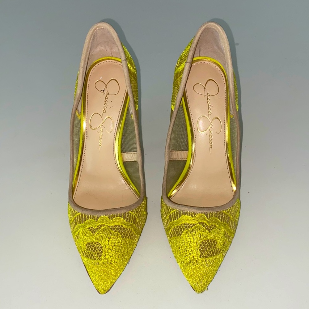 Jessica Simpson heels - Size 6